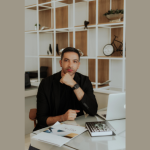 Paulo Henrique Silva Maia mostra que empatia e escuta ativa são essenciais para liderar em ambientes digitais.